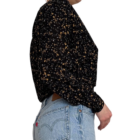 Dynamite Long sleeve floral top - Picture 2 of 8